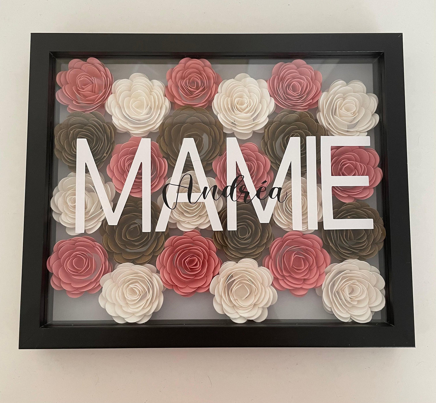 Petit cadre fleuri MAMIE
