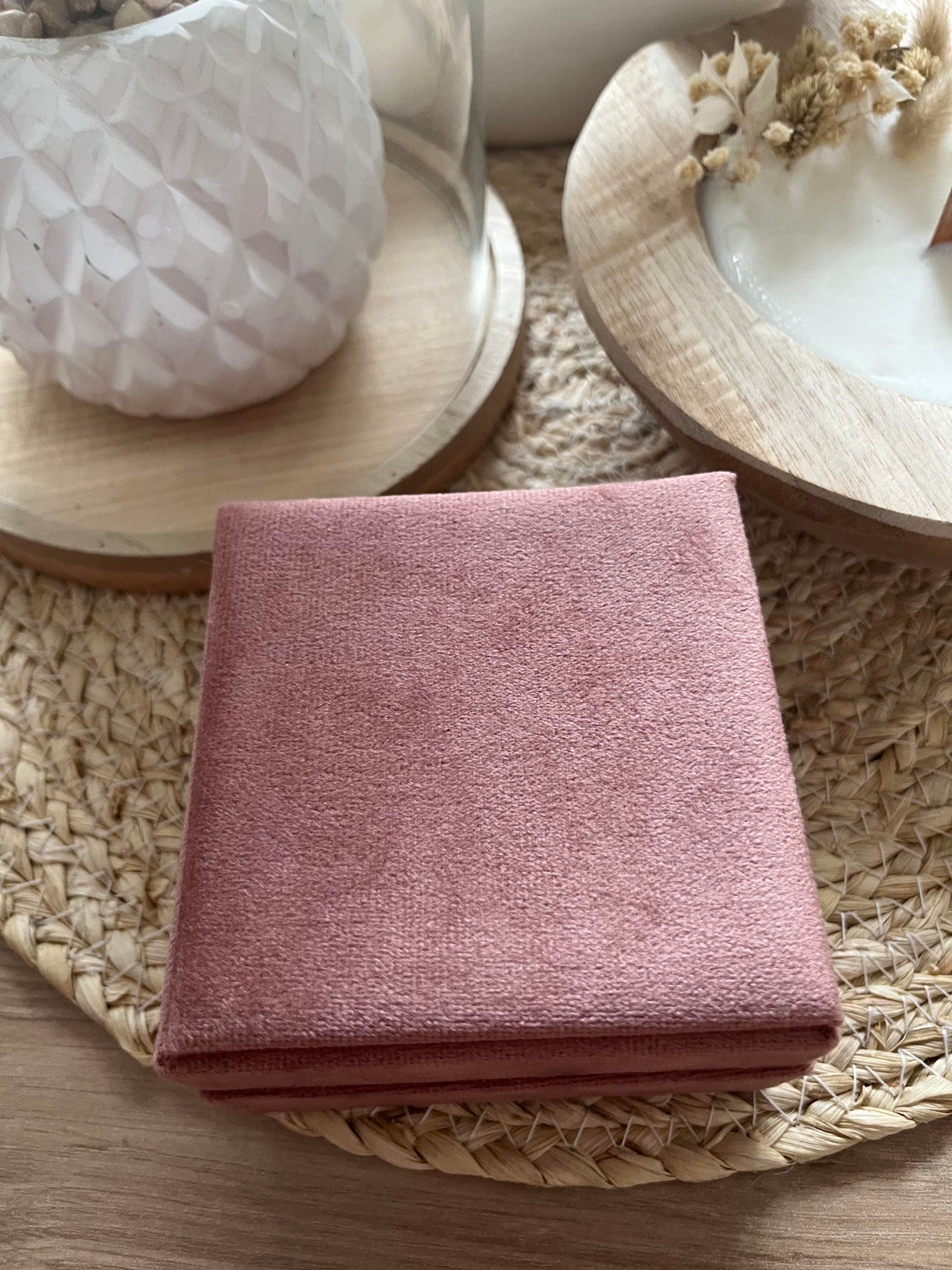 Petite boîte en velour