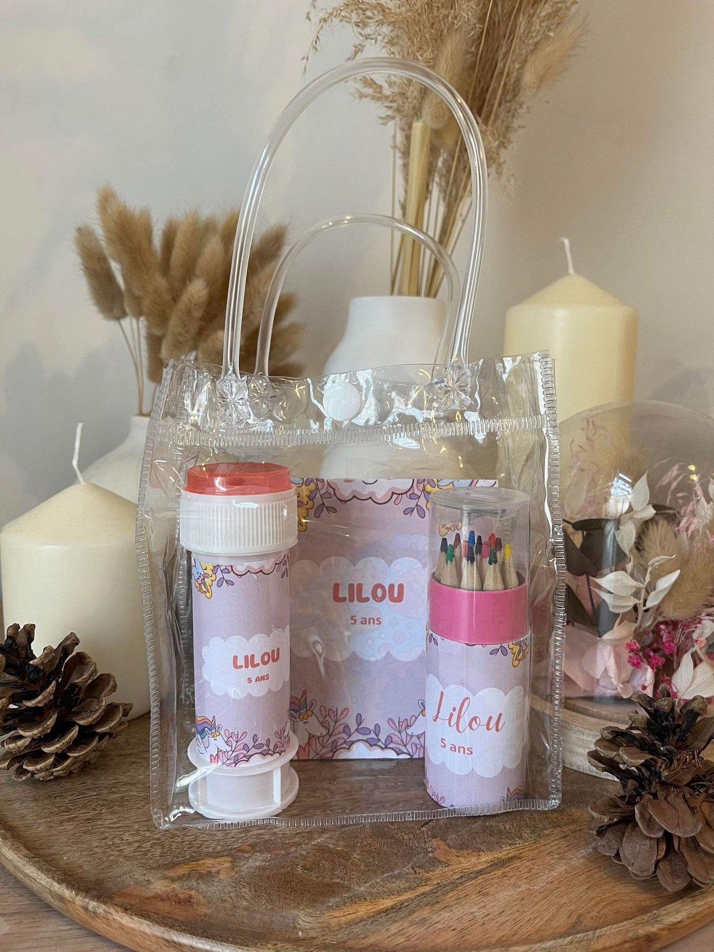 Kit coloriage / cadeau de table enfant