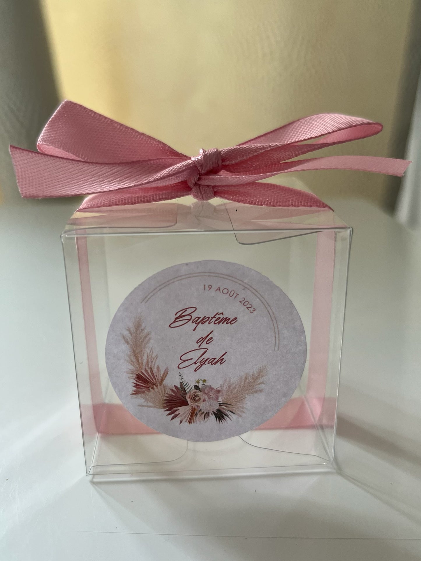 Contenant pour cadeau de table souple