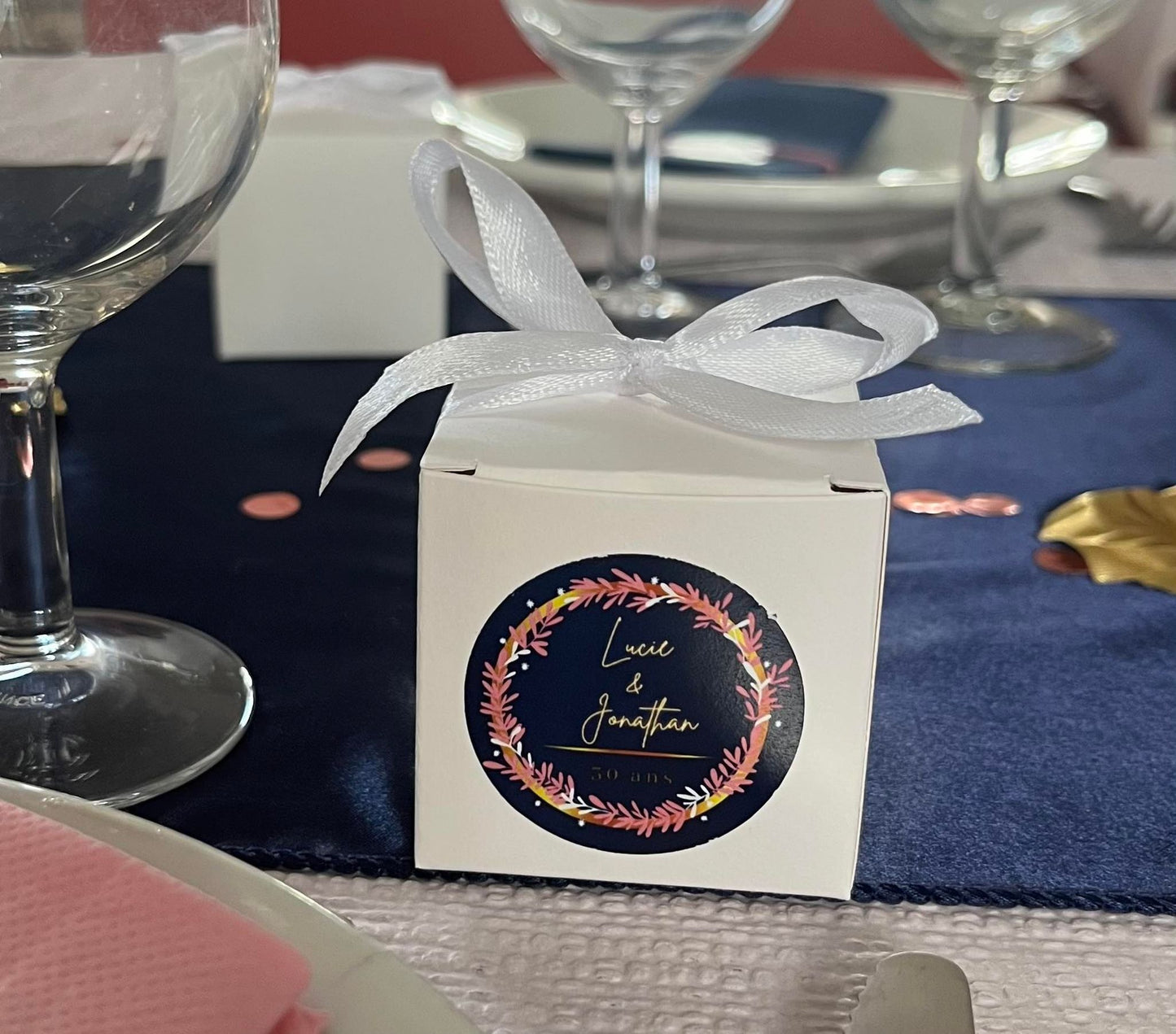 Contenant pour cadeau de table souple