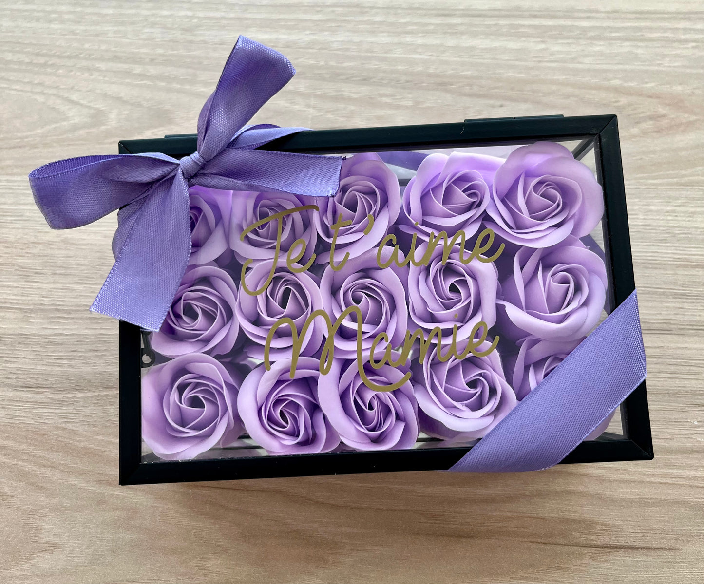 Coffret en verre fleurs de savon