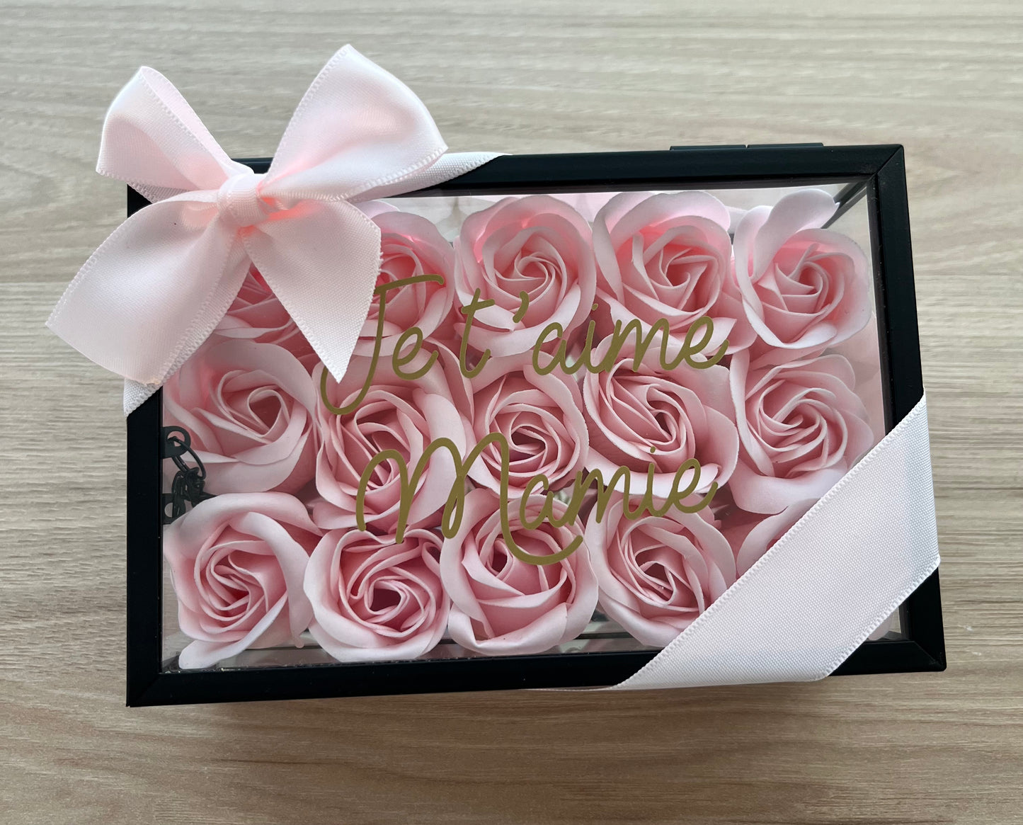 Coffret en verre fleurs de savon
