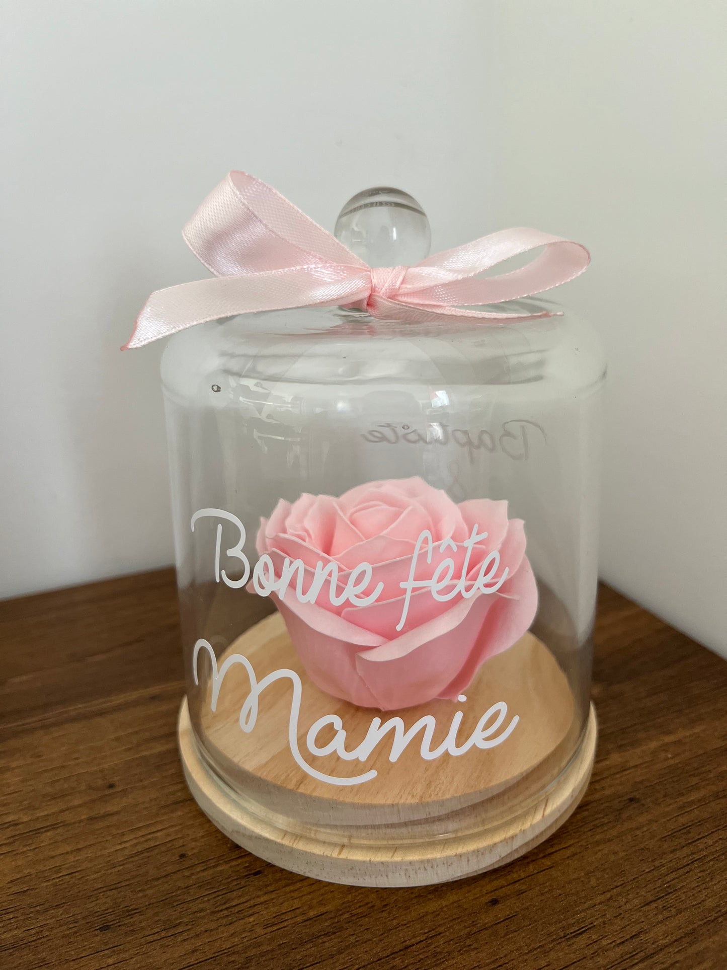 Fleur sous cloche « mamie »
