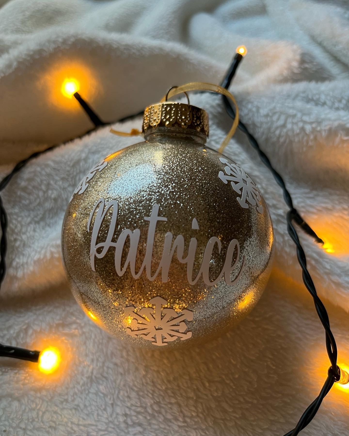 Boule de Noël pailleté