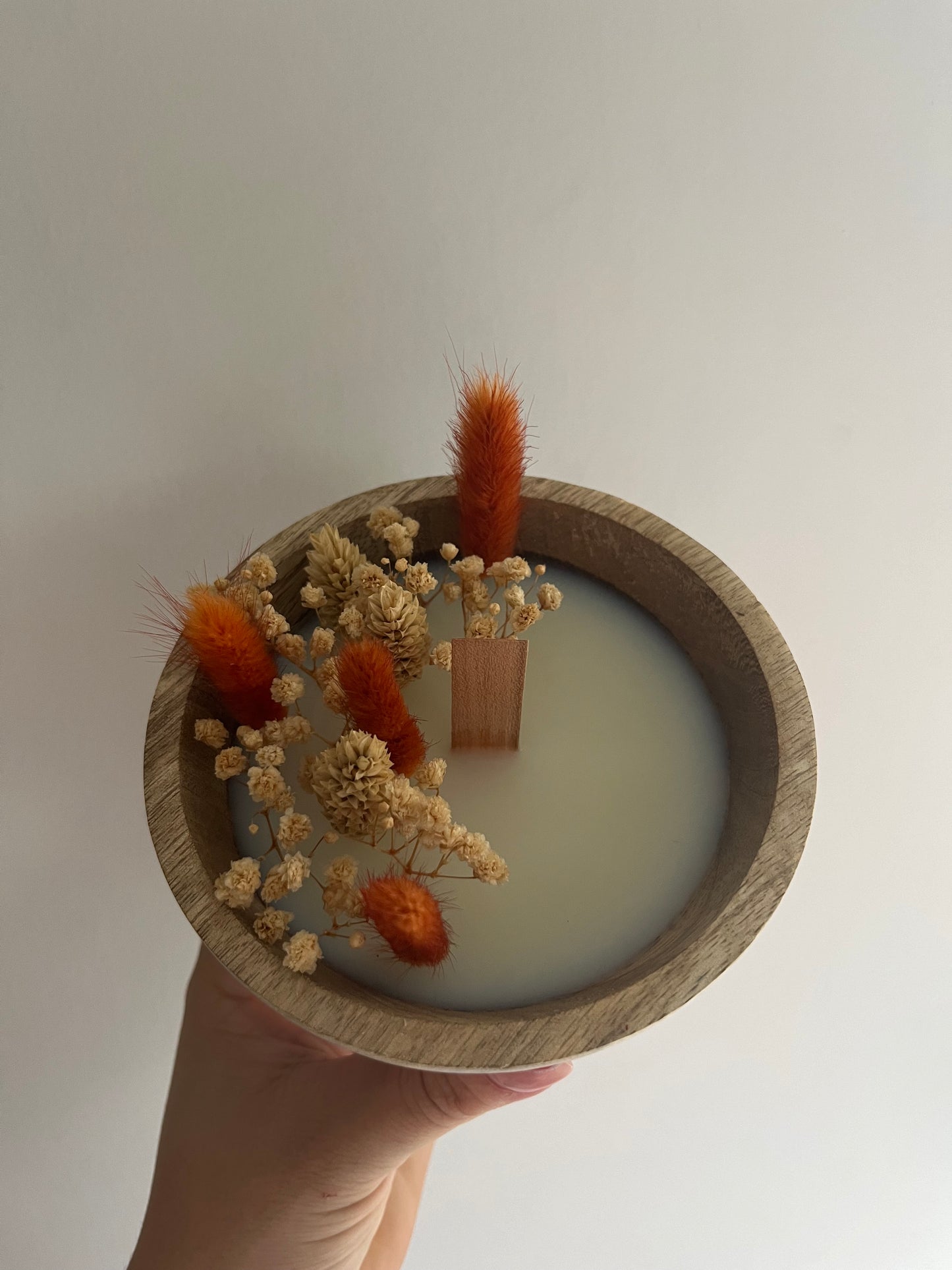 Bougie artisanale en fleurs séchées
