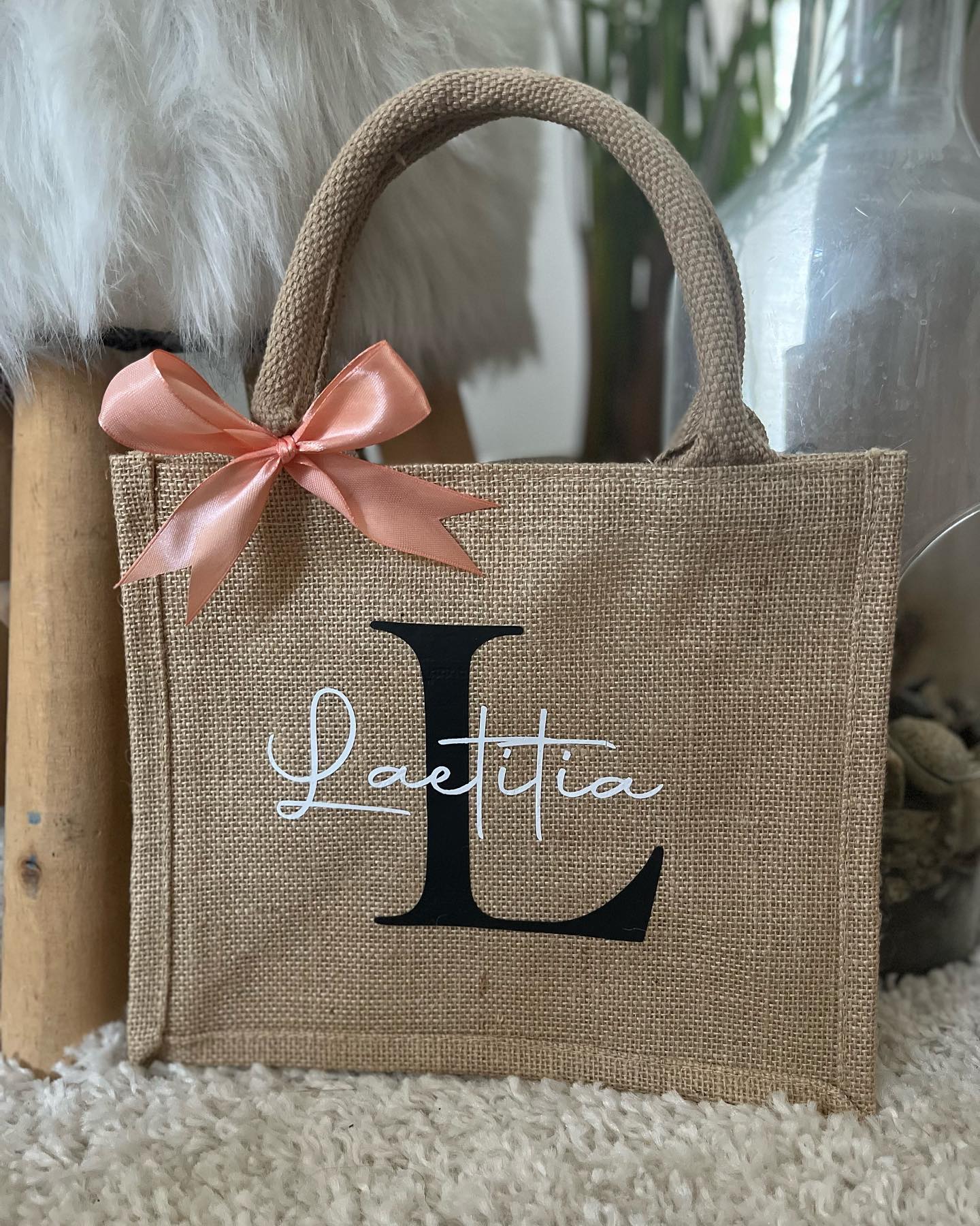 Petit sac en toile de jute