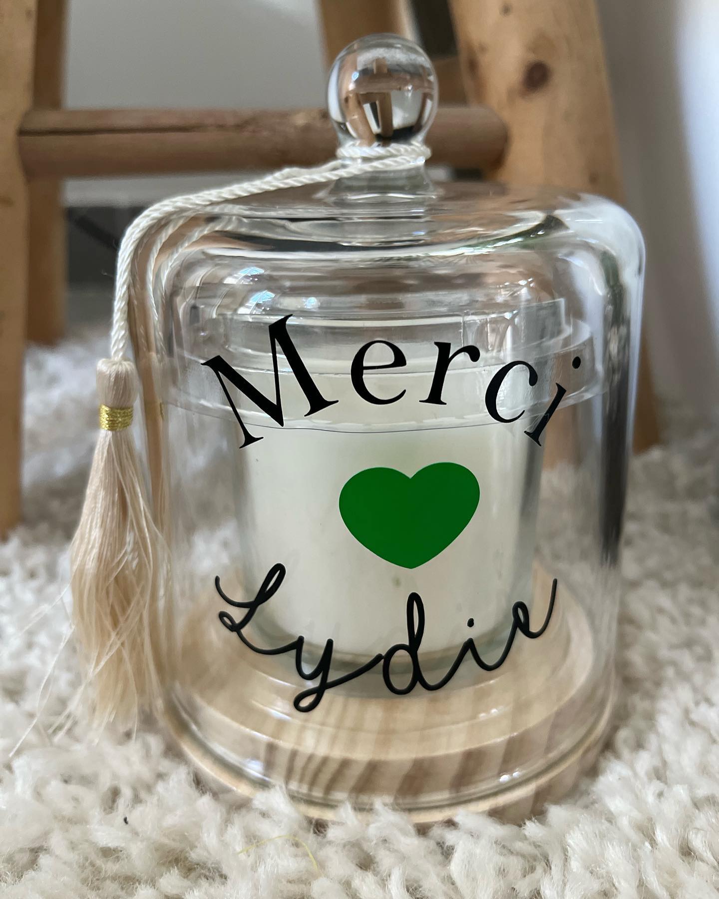 Bougie sous cloche