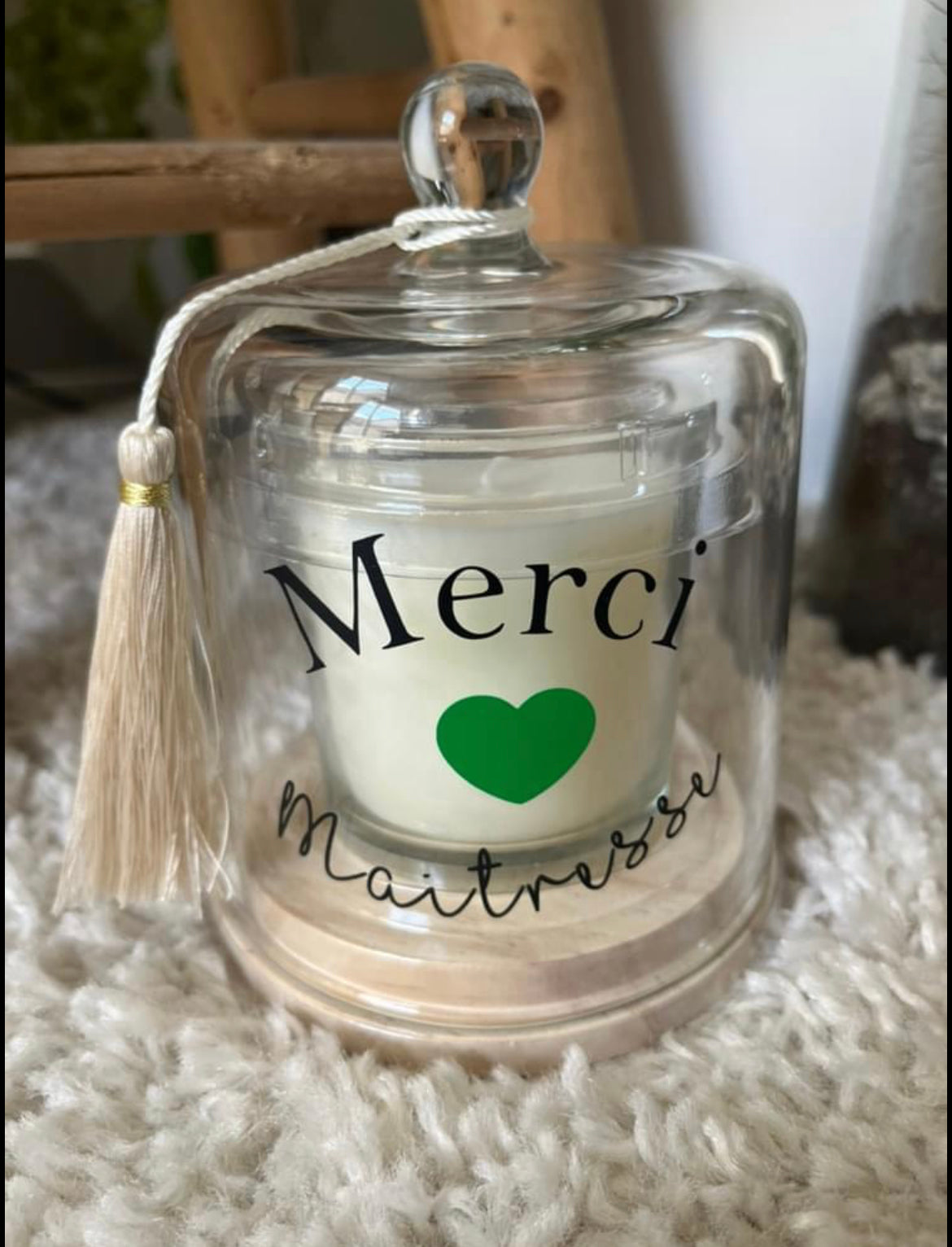 Bougie sous cloche